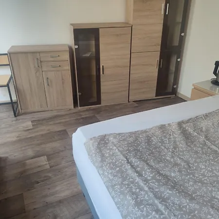 Monteurzimmer Naehe S-bahn Homestay *