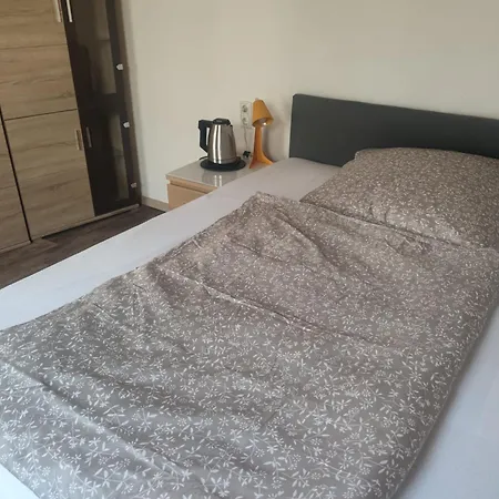 Monteurzimmer Naehe S-bahn Homestay *
