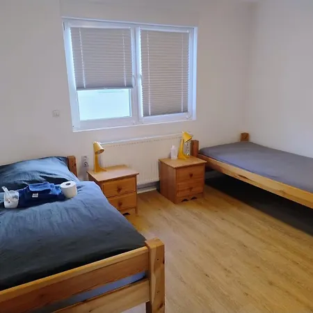 Monteurzimmer Nahe S-Bahn - Einzel- Oder Doppelbelegung Ubytování v soukromí *