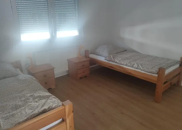 Ubytování v soukromí Monteurzimmer Nahe S-Bahn - Einzel- Oder Doppelbelegung Mühlheim