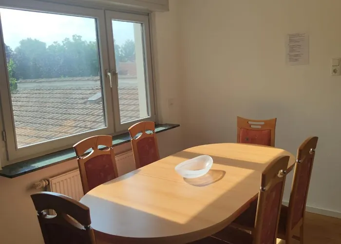 Monteurzimmer Nahe S-Bahn - Einzel- Oder Doppelbelegung *