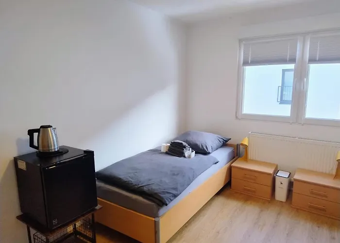 Ubytování v soukromí Monteurzimmer Nahe S-Bahn - Einzel- Oder Doppelbelegung Mühlheim