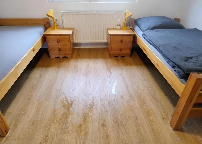 Monteurzimmer Nahe S-Bahn - Einzel- Oder Doppelbelegung * Mühlheim