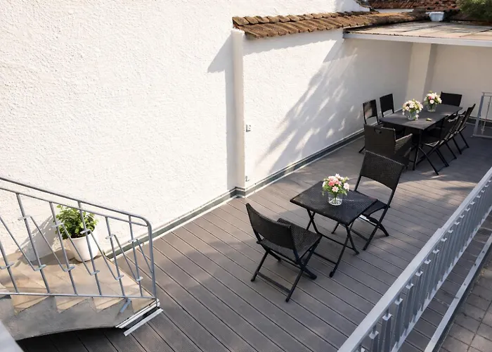 Monteurzimmer Mit 2 Getrennten Betten Nahe S-bahn Privatunterkunft *